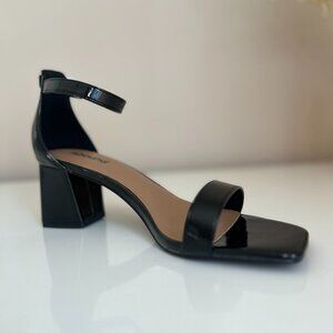Abound Womens Finn Ankle Strap Sandals - Size 8 M - Black Patent
